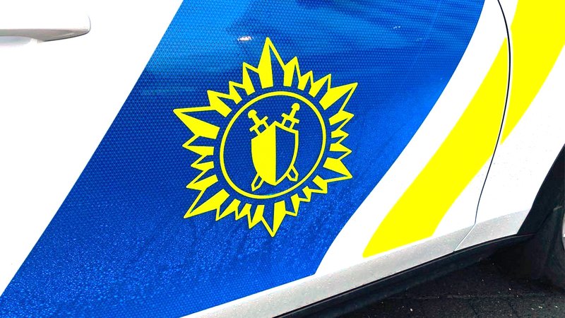 Lögreglan skjöldur