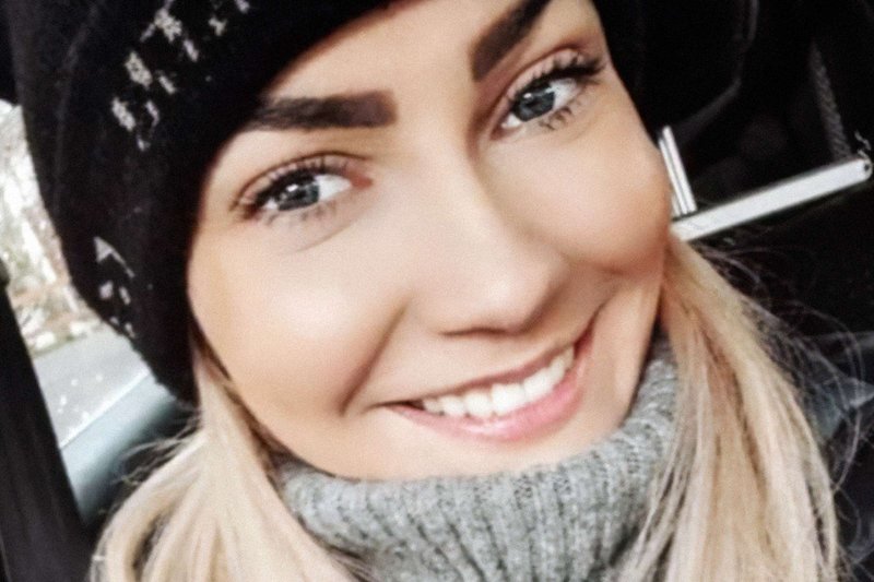 Íris Helga Jónatansdóttir
