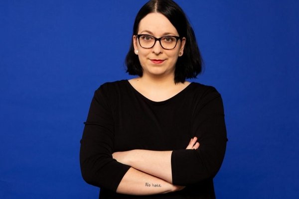 Sema Erla Serdar.