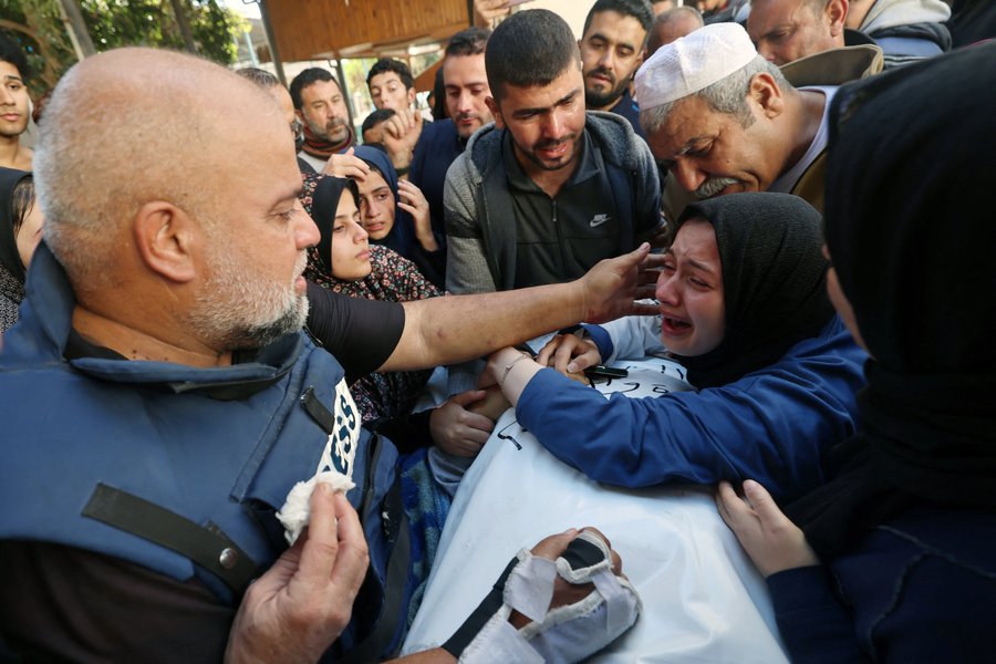 Ísrael heldur áfram að meina erlendum blaðamönnum aðgang að Gaza