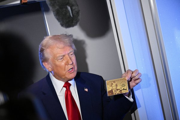 AFP__20250403__39398XB__v4__HighRes__UsPoliticsTrump