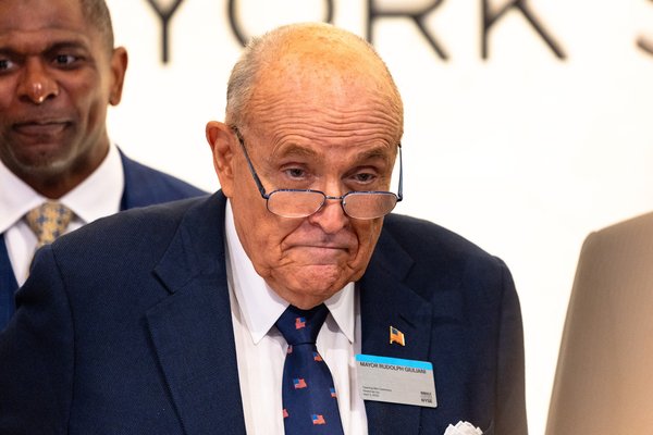 Rudy Giuliani slasaðist alvarlega í umferðarslysi