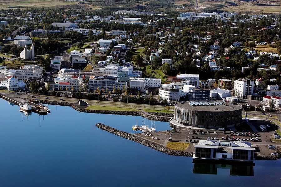Kvartarinn verið ákærður 12 sinnum