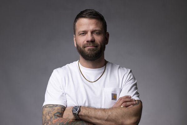 Siðanefnd BÍ skammaði Frosta vegna fréttar um barnaníðing