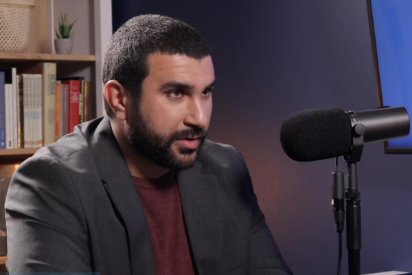 Eiginkona bresks blaðamanns krefst lausnar hans í Bandaríkjunum