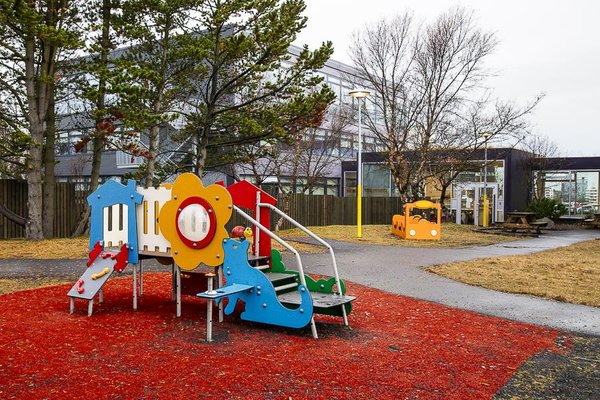 Sá grunaði braut ekki gegn fleiri börnum á leikskólanum