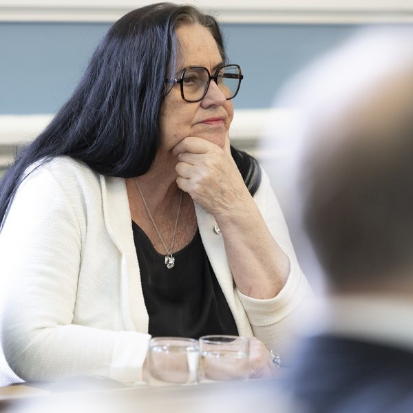 Tæplega 700 án vinnu í meira en 18 mánuði