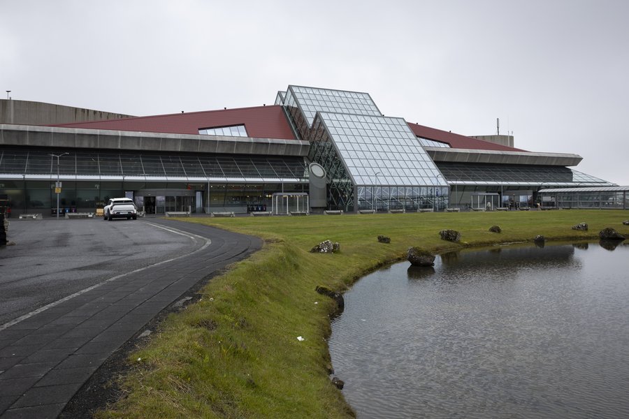 Karlmaður dæmdur í fangelsi fyrir skjalafals