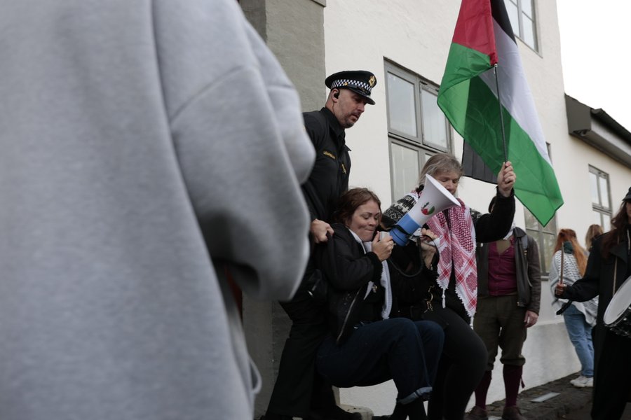 Valdi beitt í mótmælum Ísland-Palestínu