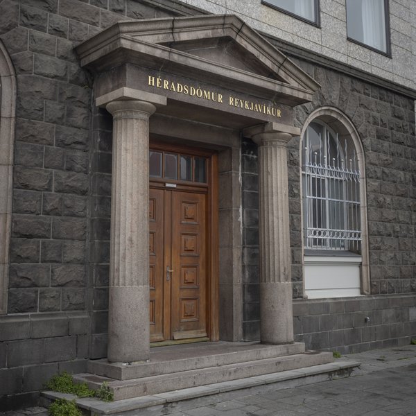 Dæmdur í fangelsi fyrir tæp 12 grömm af maríhúana