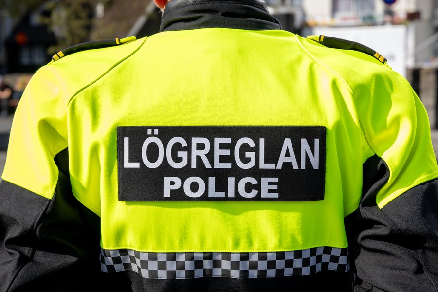 Fluttur á sjúkrahús eftir líkamsárás