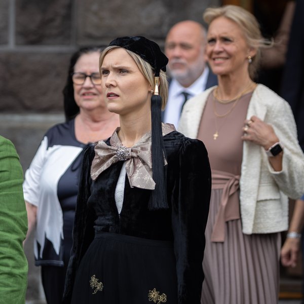 Blómin á þakinu er uppáhalds barnabók forsætisráðherra